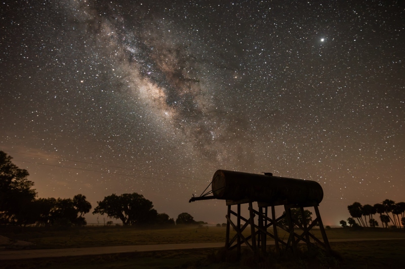 Displayed in 4 x 6 Aspect Ratio